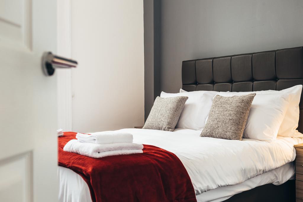 The Stay Company, Friar Gate Derby Luaran gambar